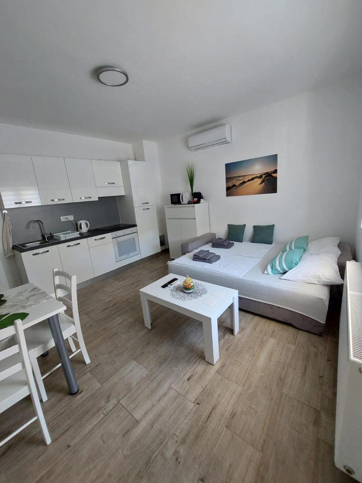 Ruza Apartmani 자다르 외부 사진